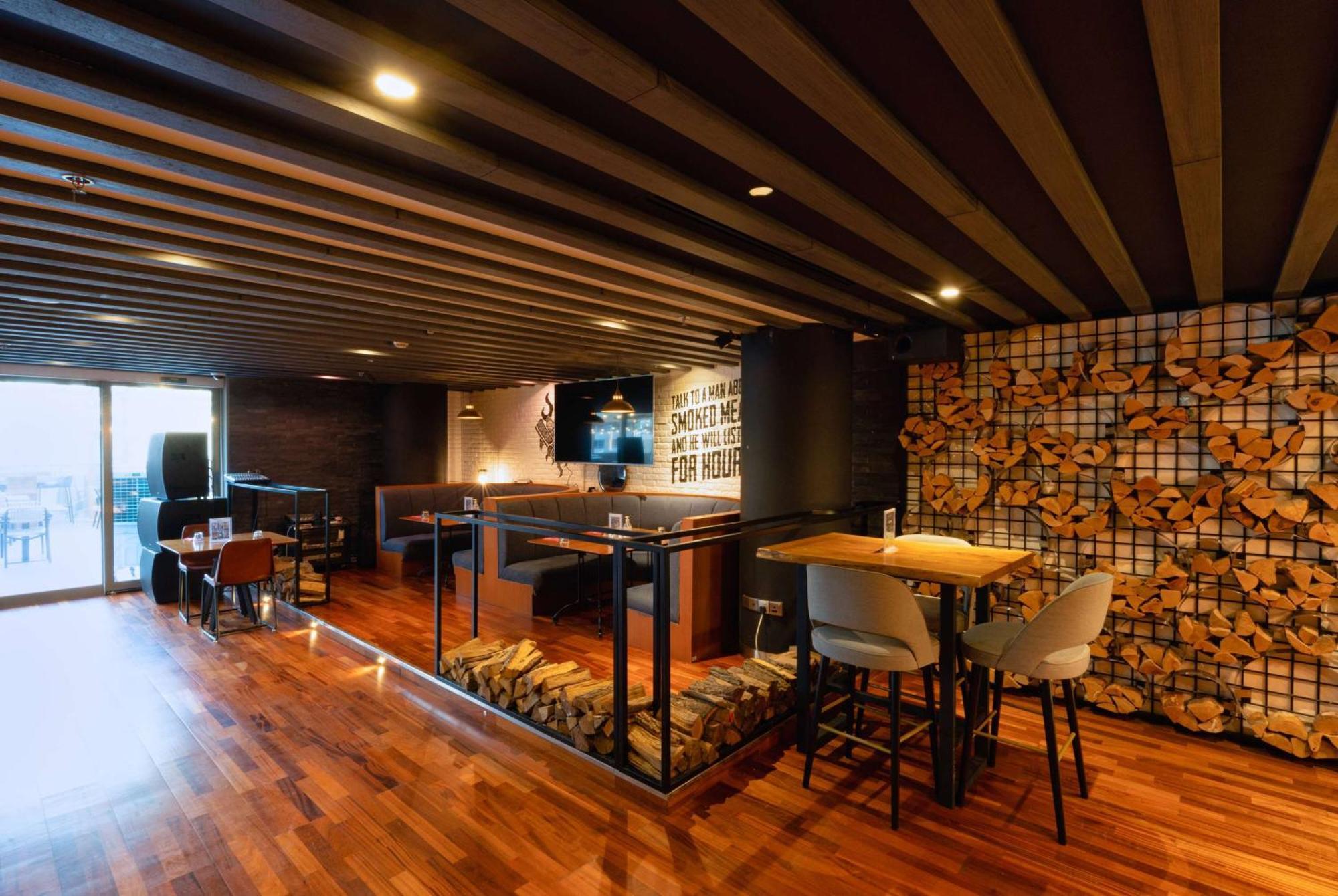 Hotel The First Collection Dubai Marina Esterno foto Interior of the restaurant