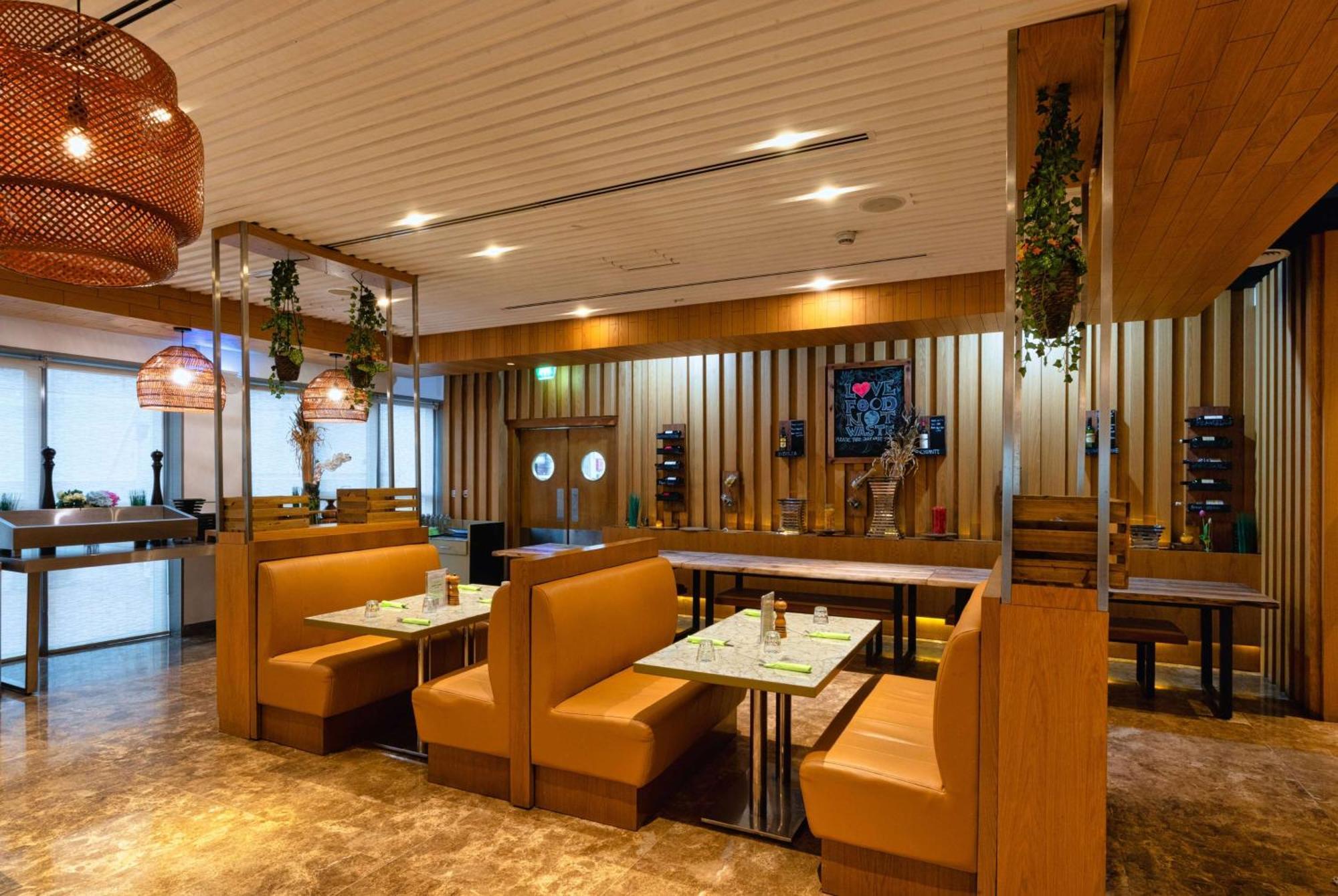 Hotel The First Collection Dubai Marina Esterno foto Interior of the restaurant